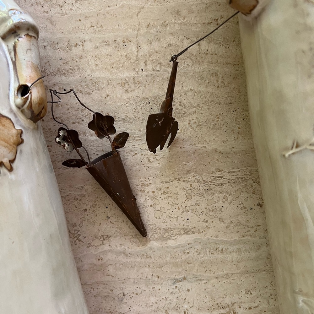 Vintage Rabbits - Picture 6 of 16